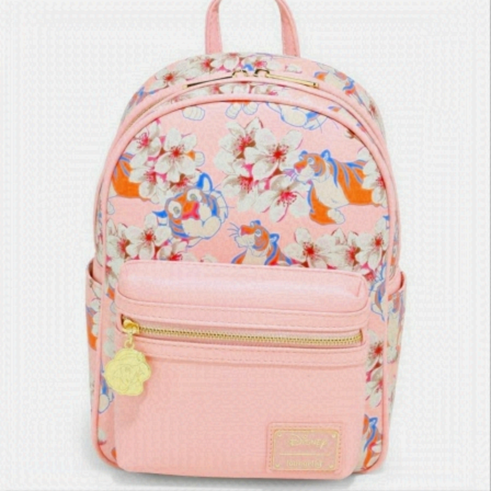𝅺loungefly RAJAH backpack